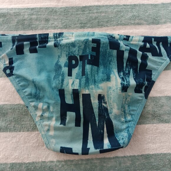 (*) RARE VINTAGE 1" HOM SWIM BRIEF, SIZE 30- 32", LIGHT BLUE PATTERN (Pre-Owned) - Picture 2 of 9